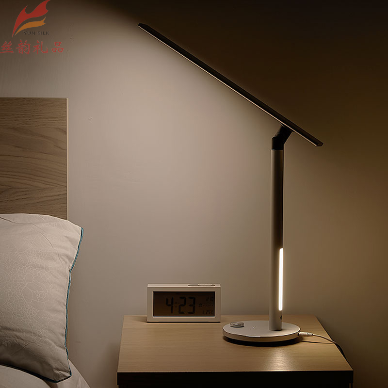 愛浦達(dá)IPUDA面光源LED護(hù)眼燈T1 學(xué)生宿舍工作臥室臺燈 雙光源-tmall.com天貓 - 1 (1).jpg 愛浦達(dá)IPUDA面光源LED護(hù)眼燈T1 學(xué)生宿舍工作臥室臺燈 雙光源-tmall.com天貓 - 1 (1).jpg